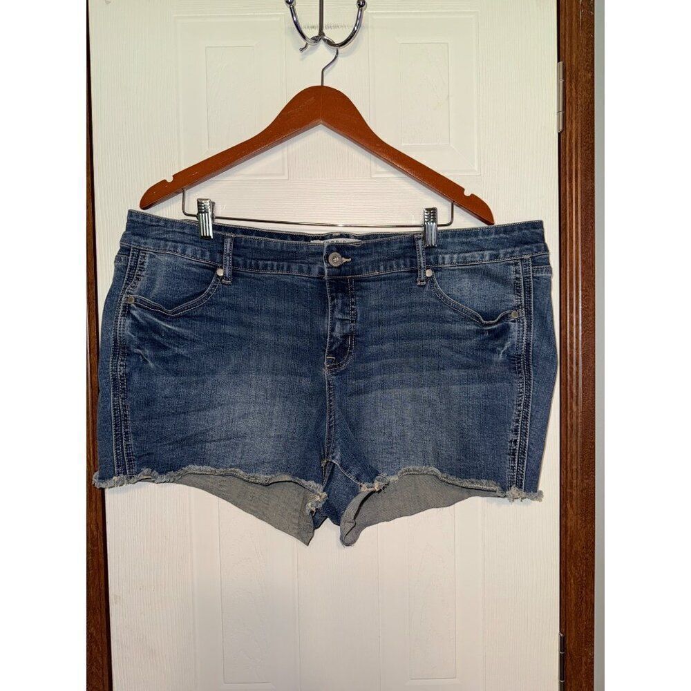 Torrid High Rise Jean Shorts Size 20